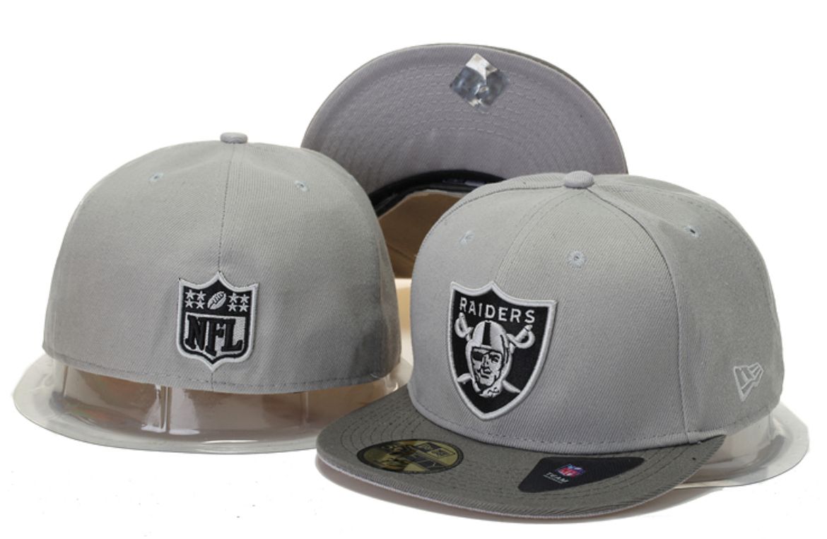 Grey Las Vegas Raiders Fitted - 7 1/2