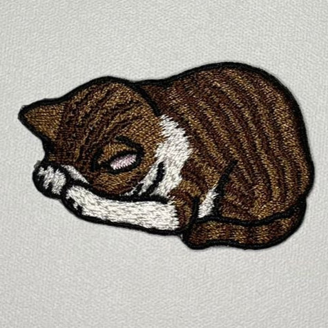 Embroidered Patch - Brown and White Cat
